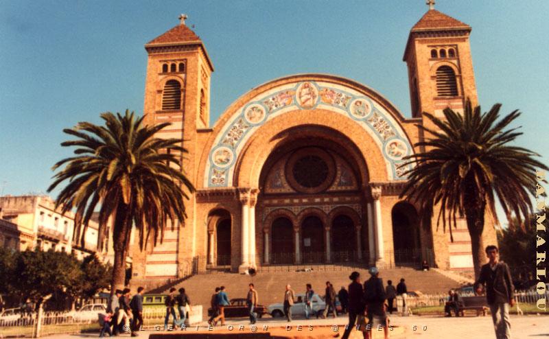 1982 ORAN La Cathedrale.jpg